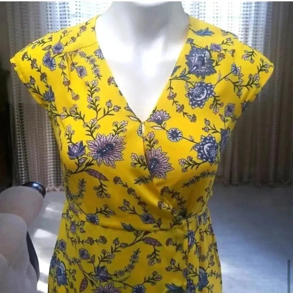 Banana Republic Petite Wrap Midi Dress - Picture 11 of 14